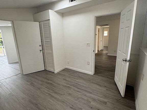 5th image of 10007 N Arden Ave