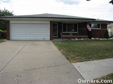 Beautiful 3bd Brick Ranch