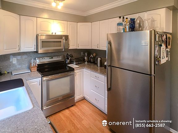 3rd image of 12719 NE 171st Ln