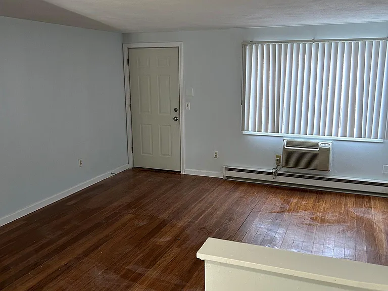 Living room B