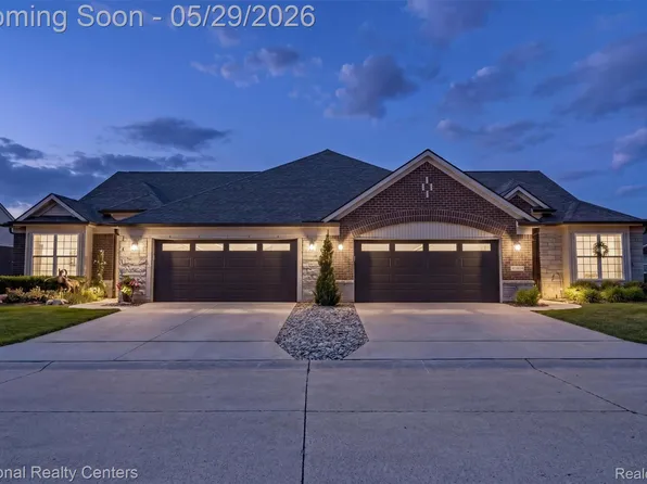 40605 Aster Ct, Clinton Township, MI 48038