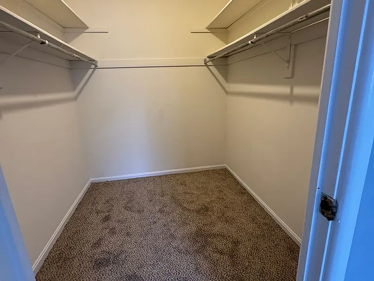 2996 Wardall Ave — Photo 6