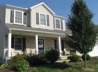 3024 Hemlock Edge Dr, Hilliard, OH 43026