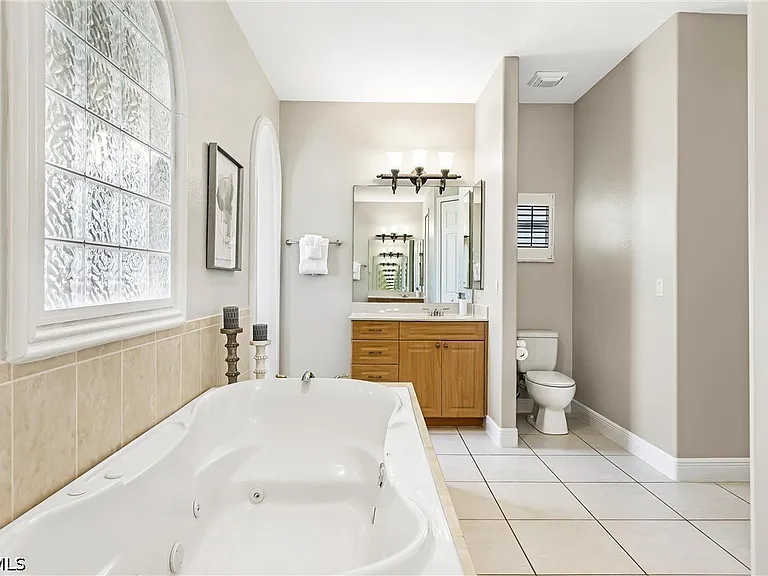 2817 SW 42nd Ln — Photo 13