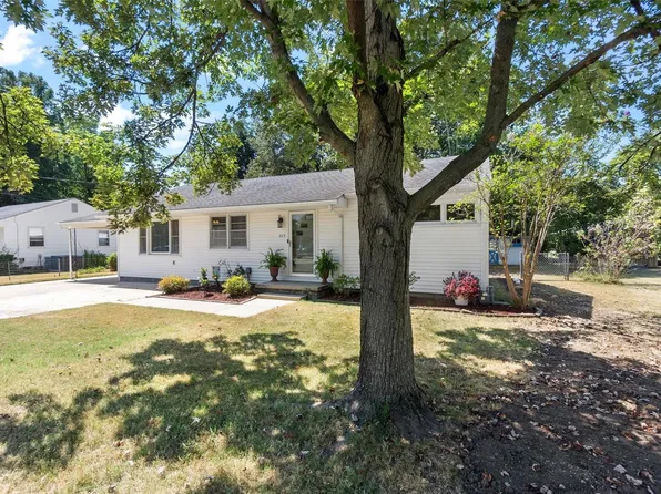 313 Marion Ave, Sikeston, MO 63801