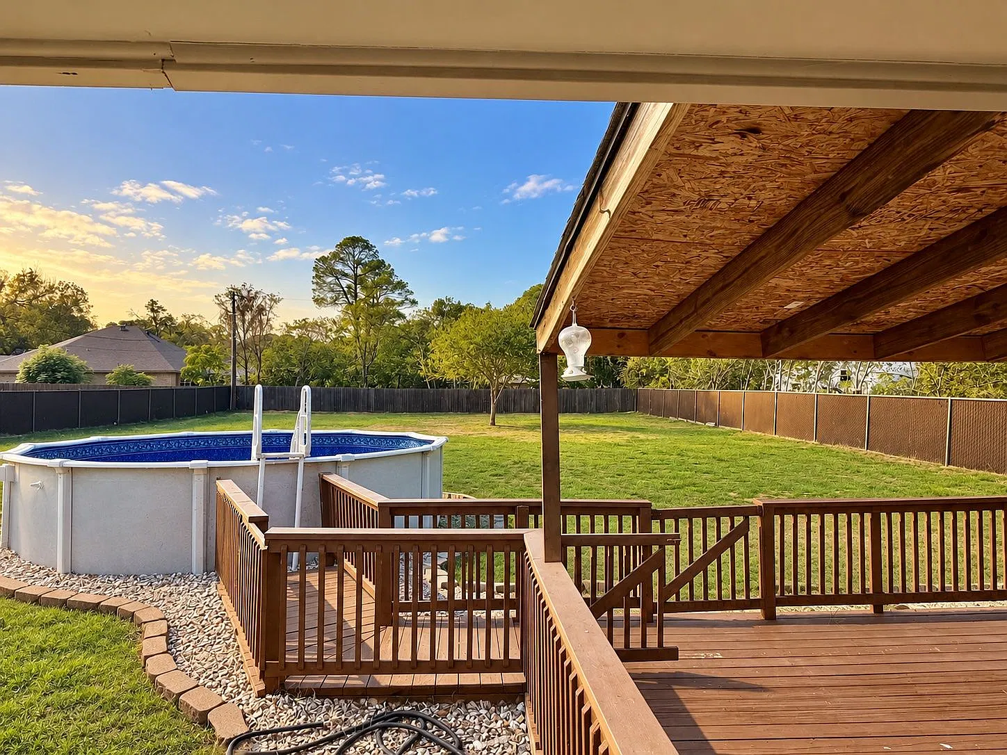 4 bed, 2.0 bath, 1458 sqft, $2,699 — Photo 3