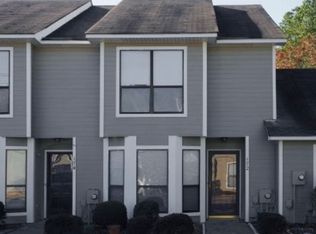 172 Aloha Dr, Fayetteville, NC 28311