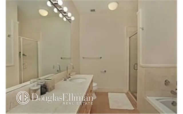 Rented by Douglas Elliman | media 49