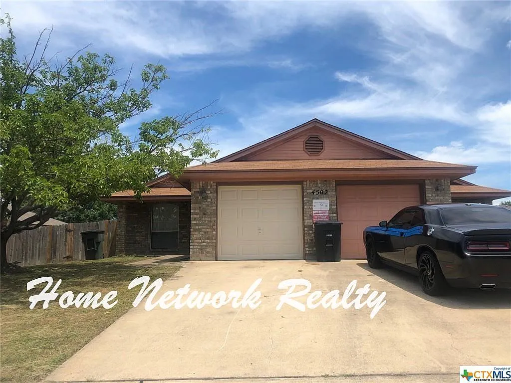 3 bed, 1200 sqft, $1,200 — Photo 2