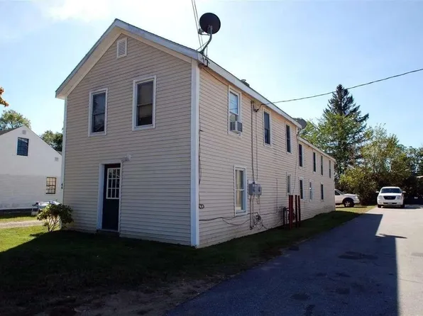 44 S. Village Road, Loudon, NH 03303