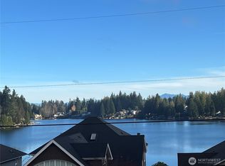 16226 Larch Way #1 & 2, Lynnwood, WA 98087