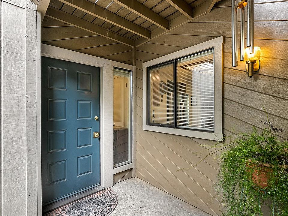 1st image of 796 Dorothy Way #1