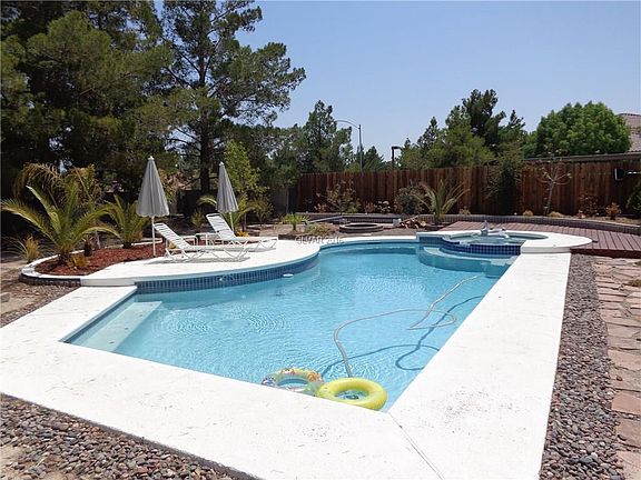 4th image of 1721 Palo Alto Cir #0