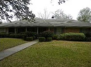 1202 W Bayou Pkwy, Lafayette, LA 70503