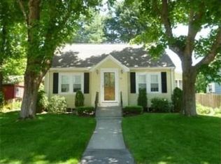 32 Circle Dr, Waltham, MA 02452