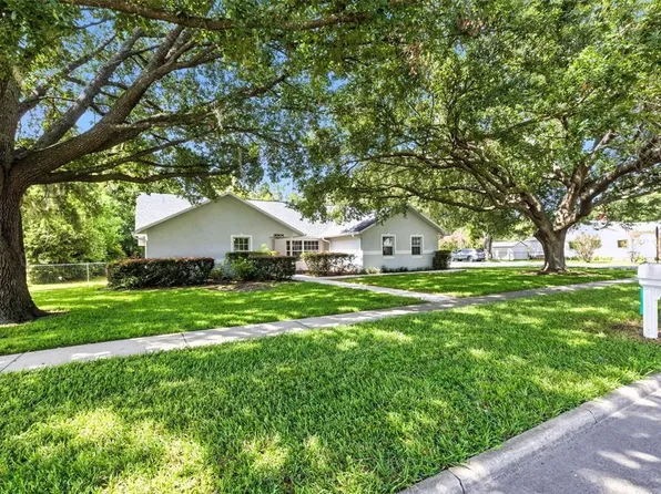 38904 5th Ave, Zephyrhills, FL 33542