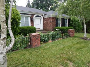 7212 Shefford Ln, Old Brownsboro Place, KY 40242