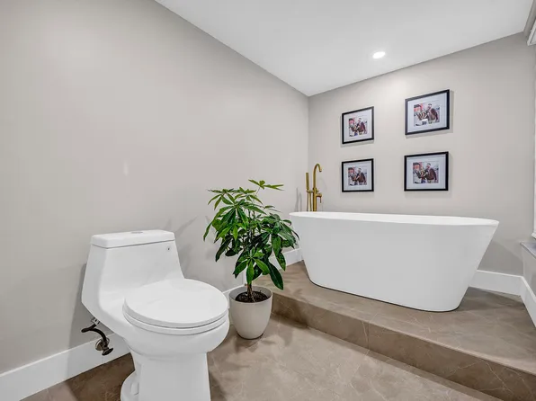 5701 CAMINO DEL SOL #102, Boca Raton, FL 33433