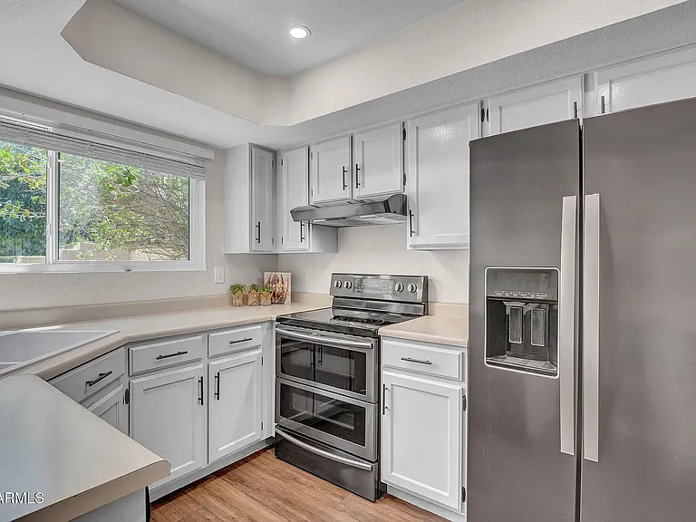 10235 N 31st St #15 — Photo 9