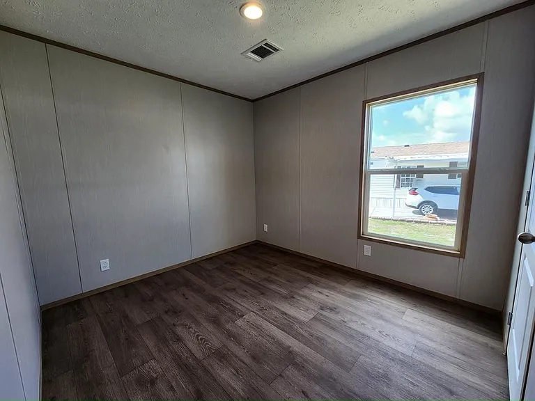 12 Eland Dr #12 — Photo 13