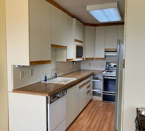 5th image of 2630 Cropsey Ave APT 10A