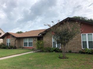 36 W Dansby Dr, Galveston, TX 77551