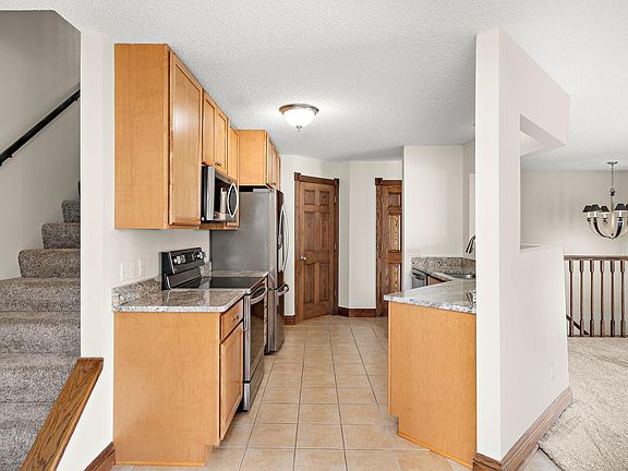 4th image of 955 Santa Vera Dr