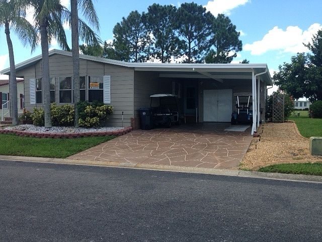 1st image of 1931 Bayou Dr N #1432