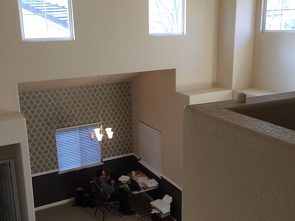 3rd image of 3930 Bridlewood Cir