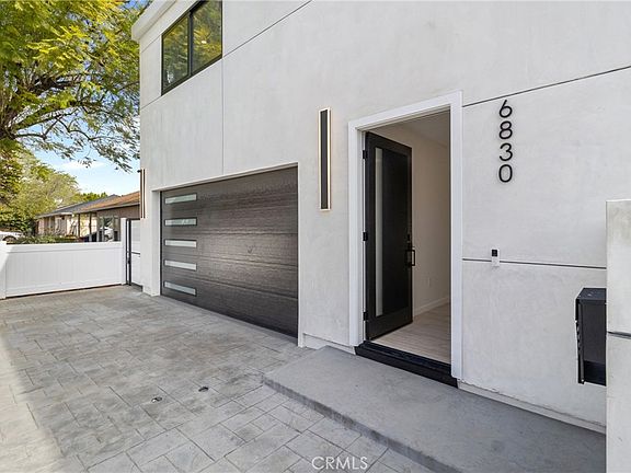 4th image of 6830 N Lubao Ave
