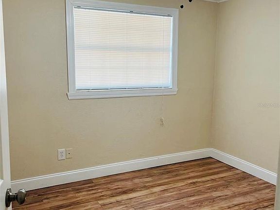 4th image of 1021A Fairburn Ave