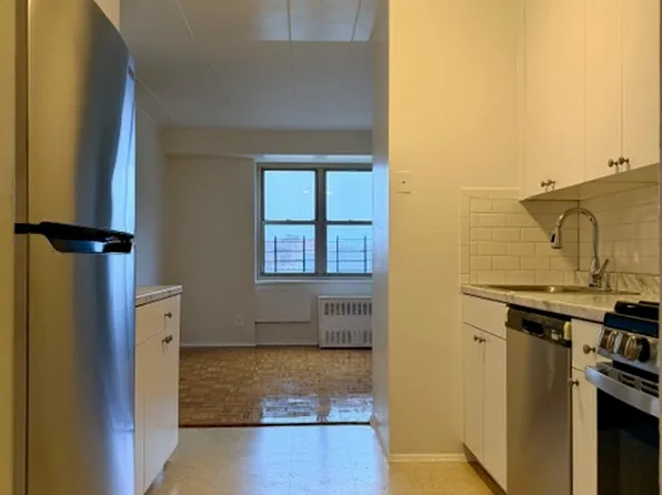 (undisclosed Address), Mount Vernon, NY 10550