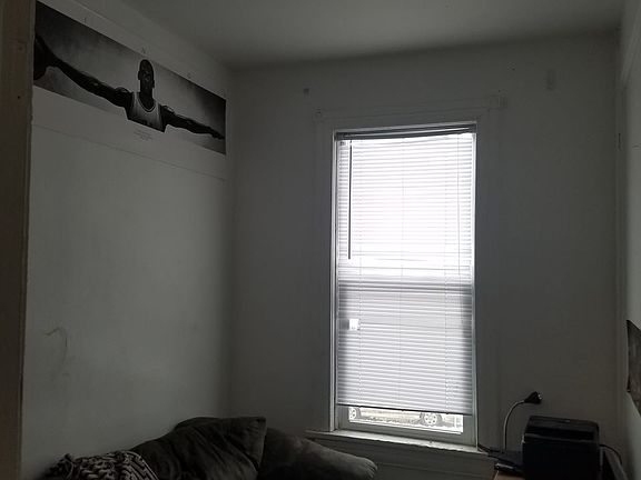 5th image of 1428 Jefferson St #Na
