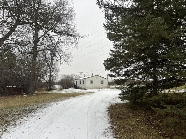 7880 South North Cape ROAD, Franklin, WI 53132