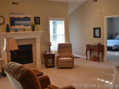 27 Rose Ridge Ln, Sunrise Beach, MO, 65079