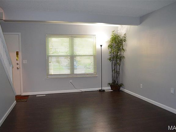 5th image of 11824 Sologne Ct