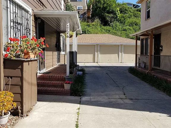 5th image of 2724 14th Ave