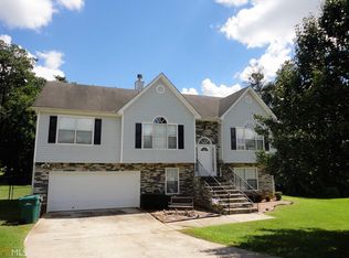 5572 Peachtree Landing Dr, Ellenwood, GA 30294