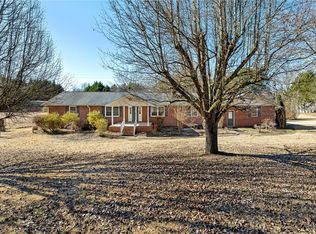 720 Knox Rd, Seneca, SC 29672