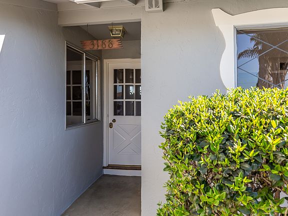 3rd image of 3188 Percivale Dr