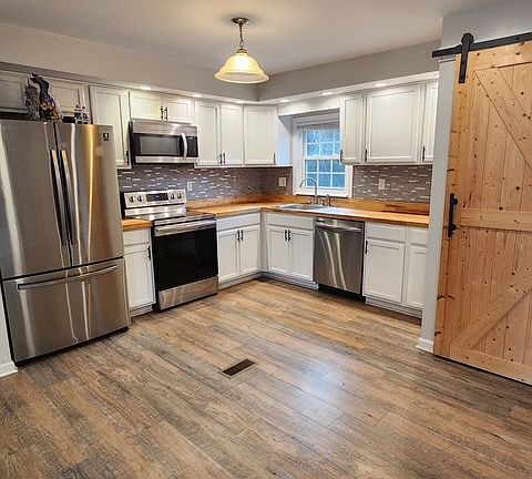 2nd image of 6261 Westhaven Dr