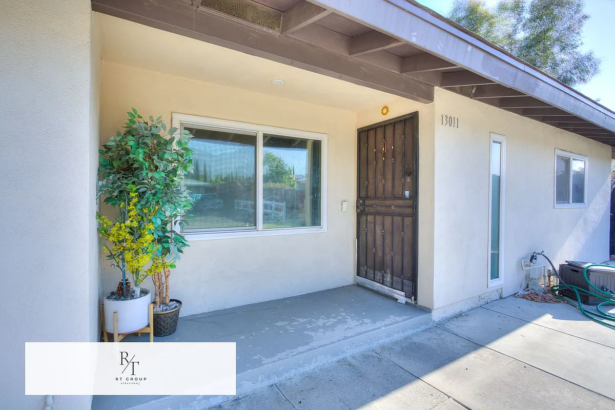 Building Photo - 13011 Pinon St
