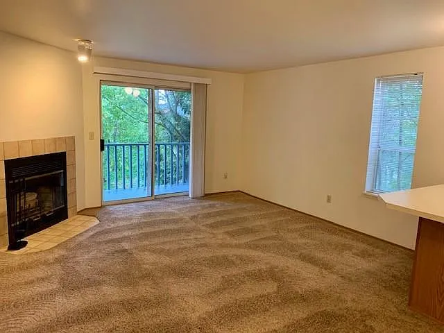 6010 Fauntleroy Way SW #102 — Photo 5