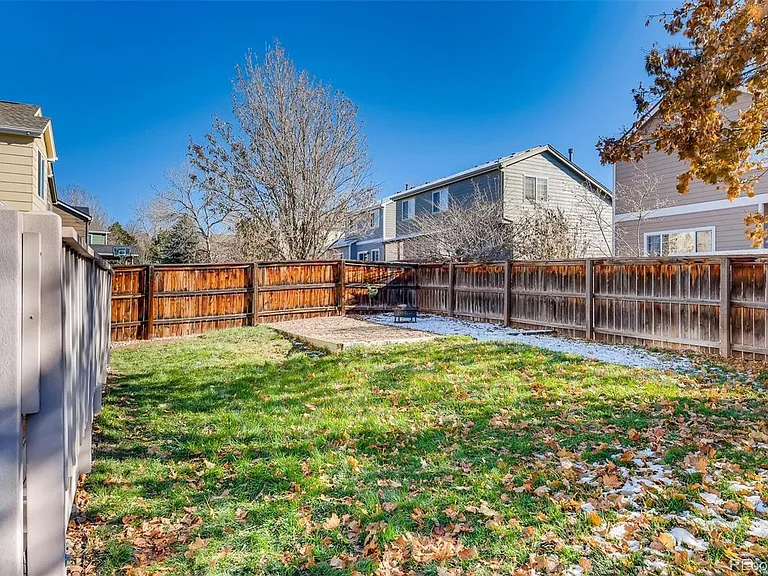 1118 Riddlewood Ln — Photo 34