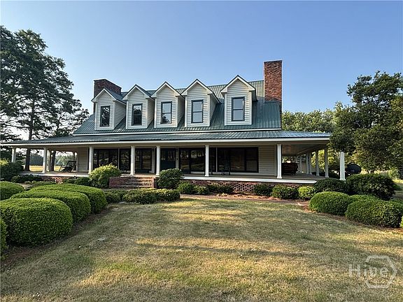 2nd image of 487 N Herndon Road