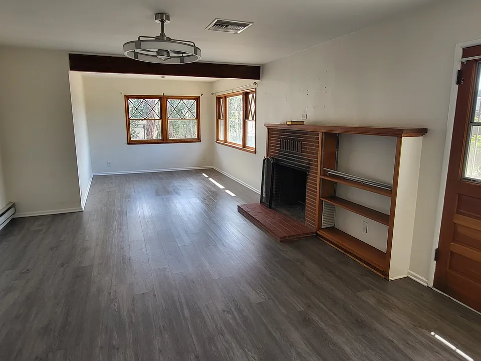 4120 Alamo St