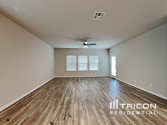 2nd image of 13678 Paxton Blvd