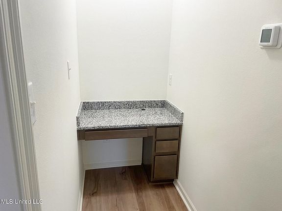 5th image of 14329 Southern Pecan St