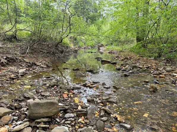 493 Madison St #3-2220, Huntsville, AR 72740