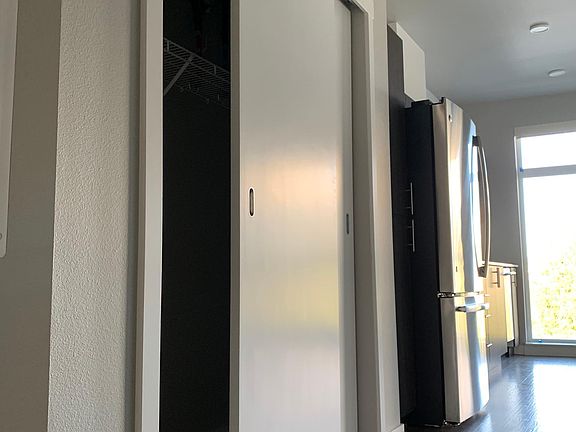 2nd image of 1085 103rd Ave NE APT 509